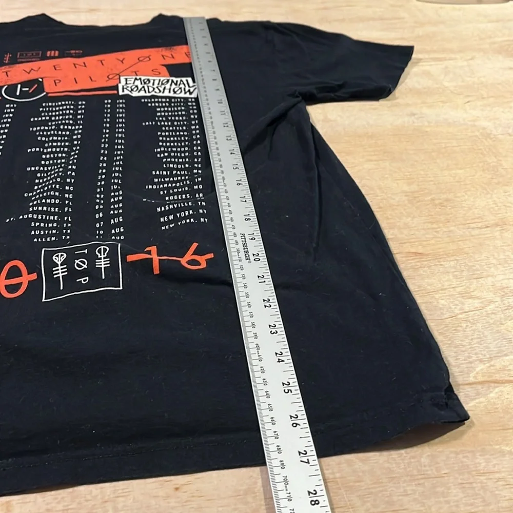 TwentyOne Pilots TOP 2016 Emotional Roadshow Official Tee - Picture 9 of 10